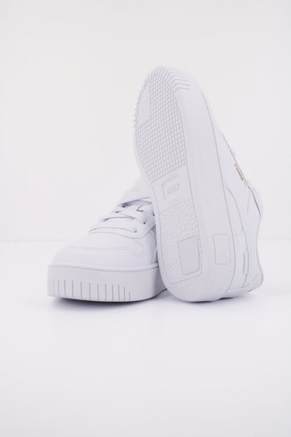 PUMA CARINA STREET PS en color WHITE  (5)