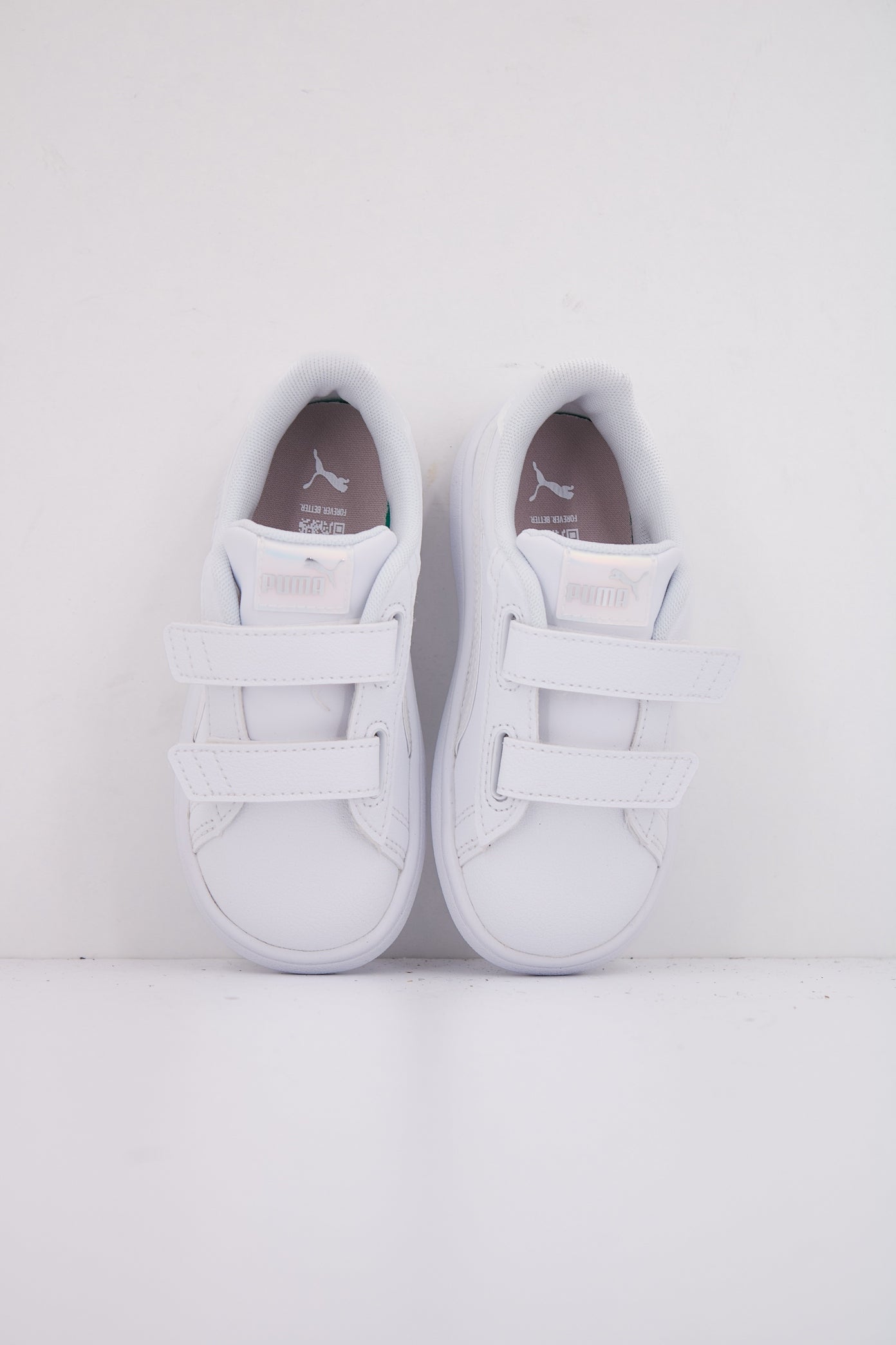 PUMA SMASH . HOLO . V en color WHITE  (3)