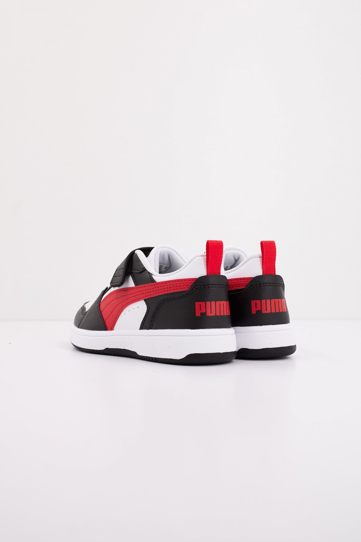 PUMA PUMA REBOUND V LO A en color WHITE  (4)