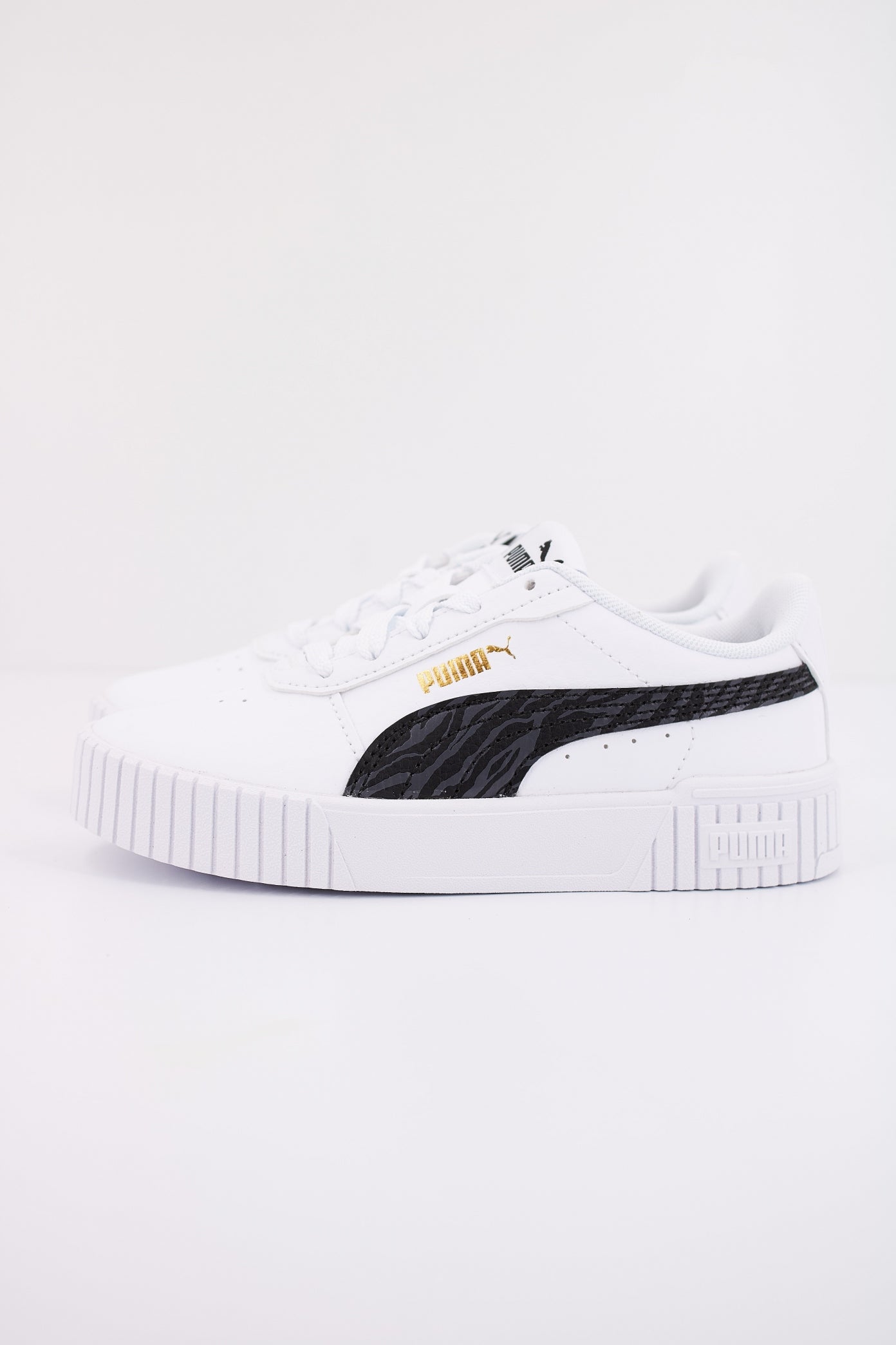 PUMA CARINA . ZEBRA PS en color WHITE  (1)