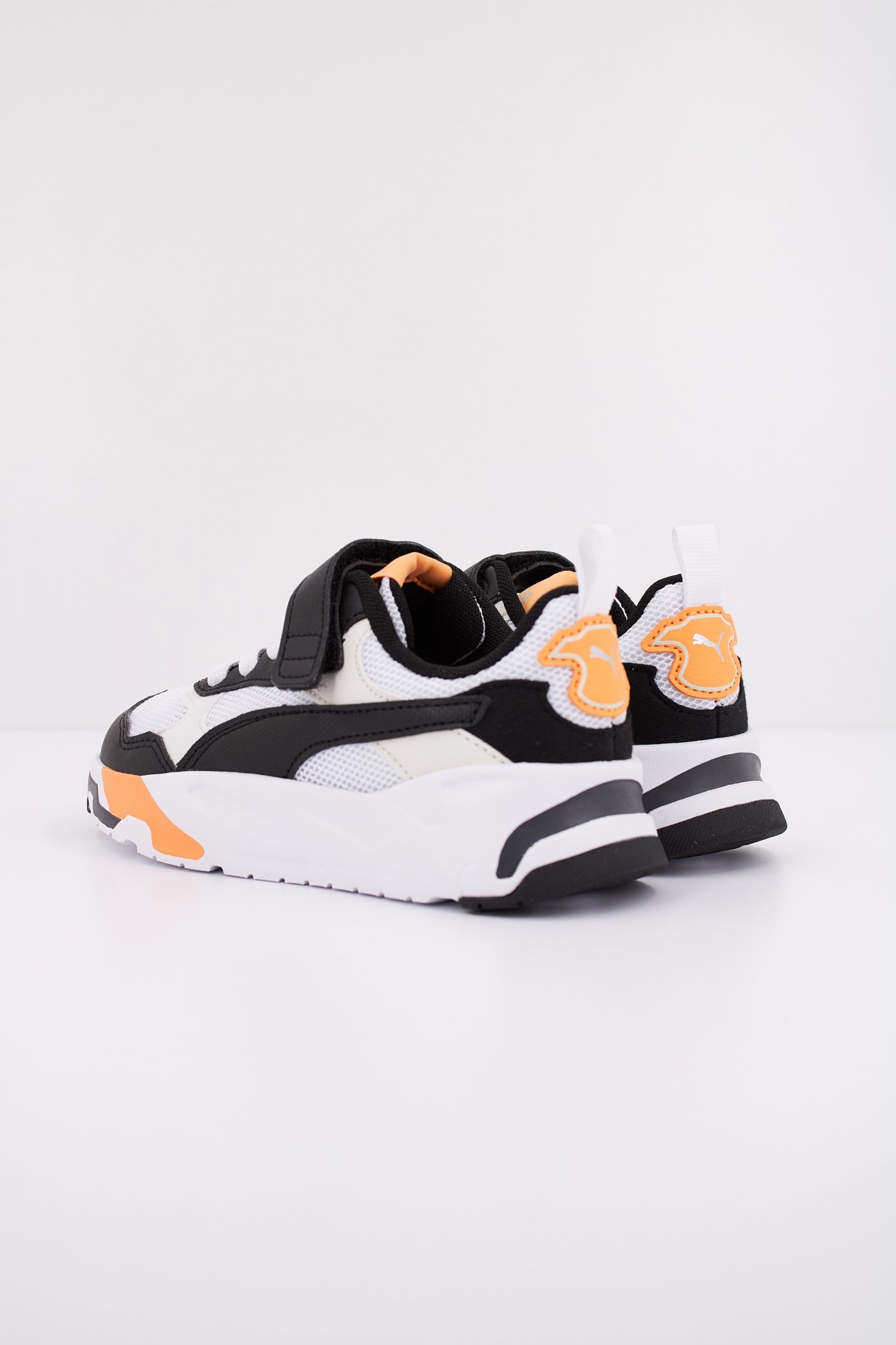 PUMA TRINITY AC+ PS en color WHITE  (4)