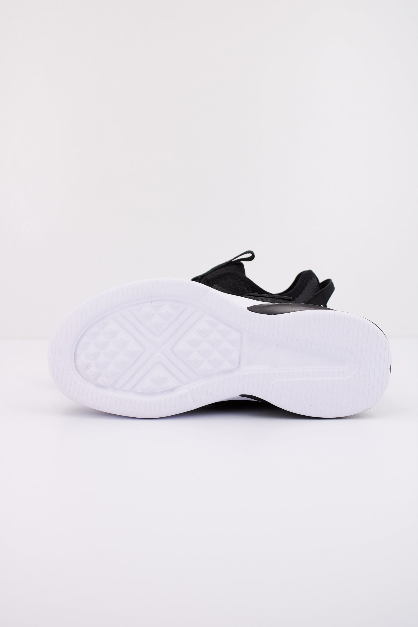 PUMA RETALIATE  PS en color BLACK  (5)