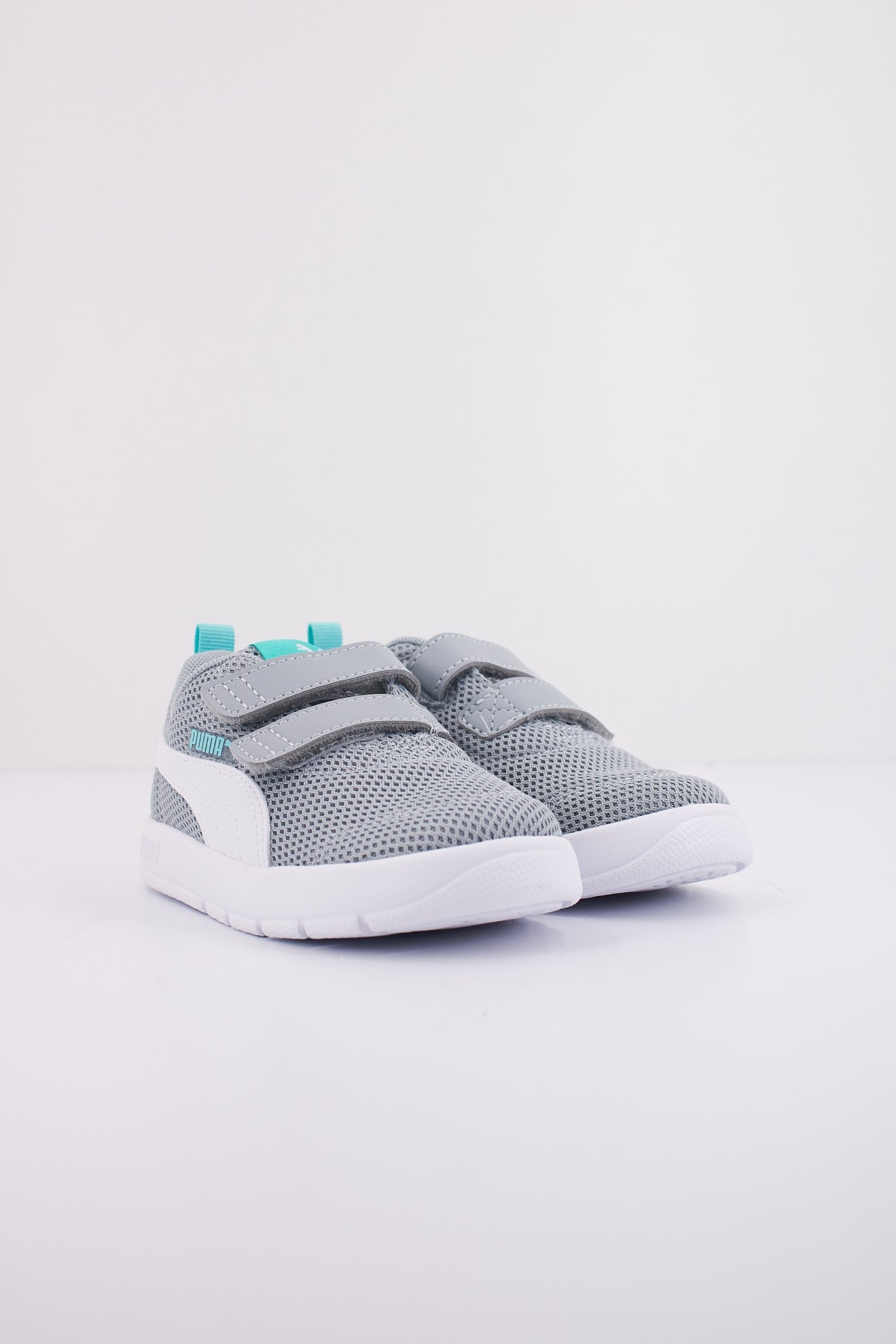 PUMA COURTFLEX V MESH IN en color GRAY  (2)