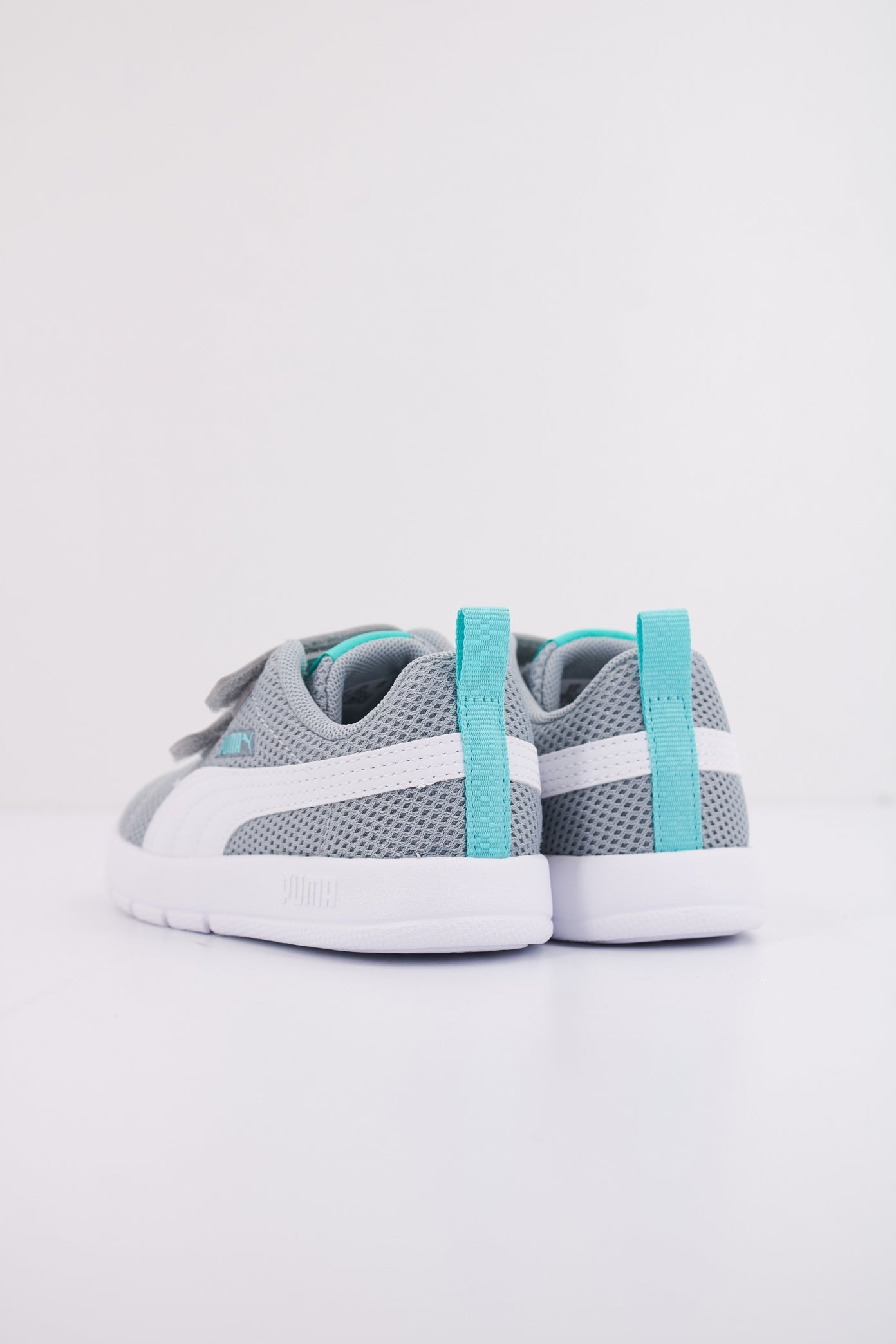 PUMA COURTFLEX V MESH IN en color GRAY  (4)