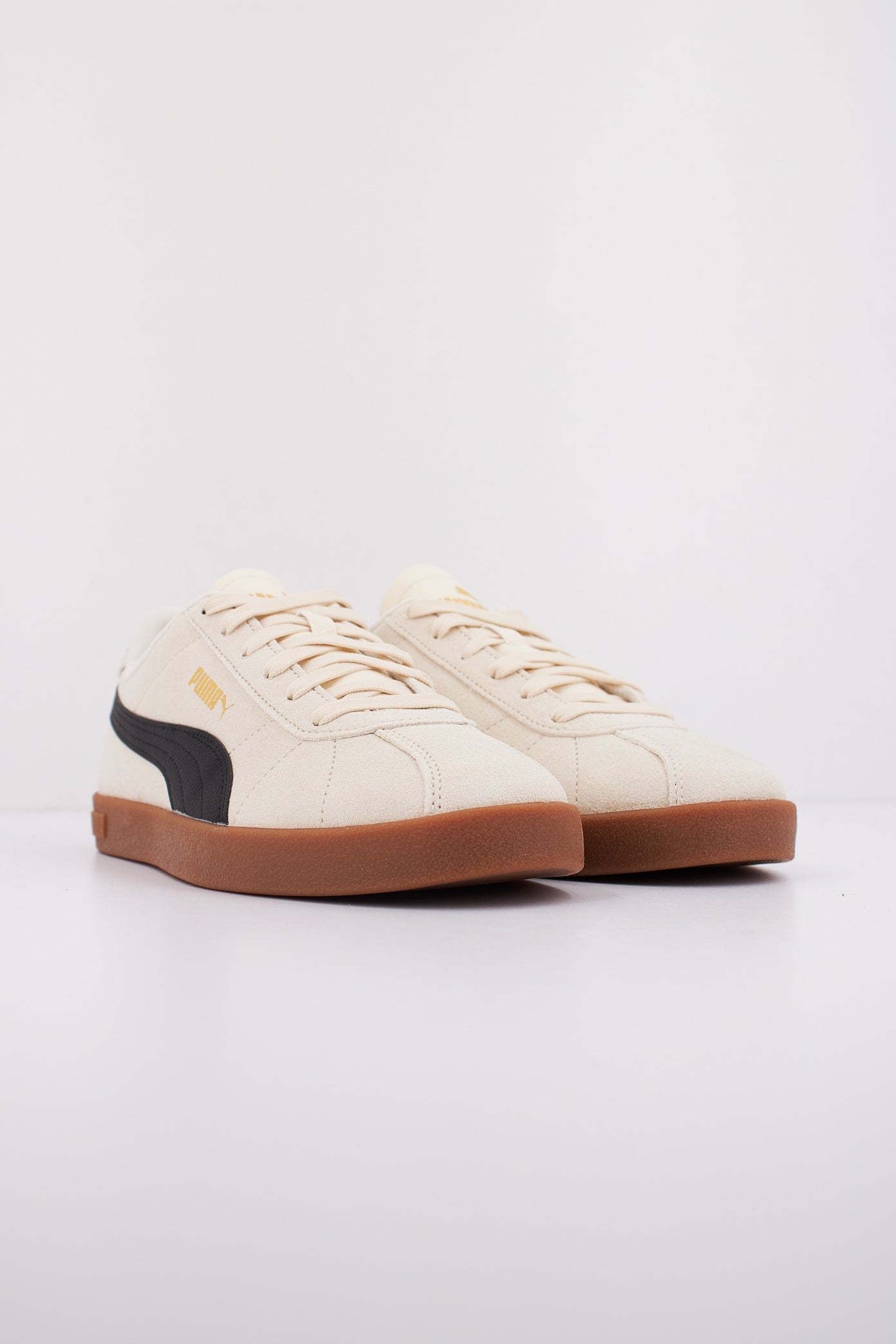 PUMA CLUB II en color SNBKGD  (2)