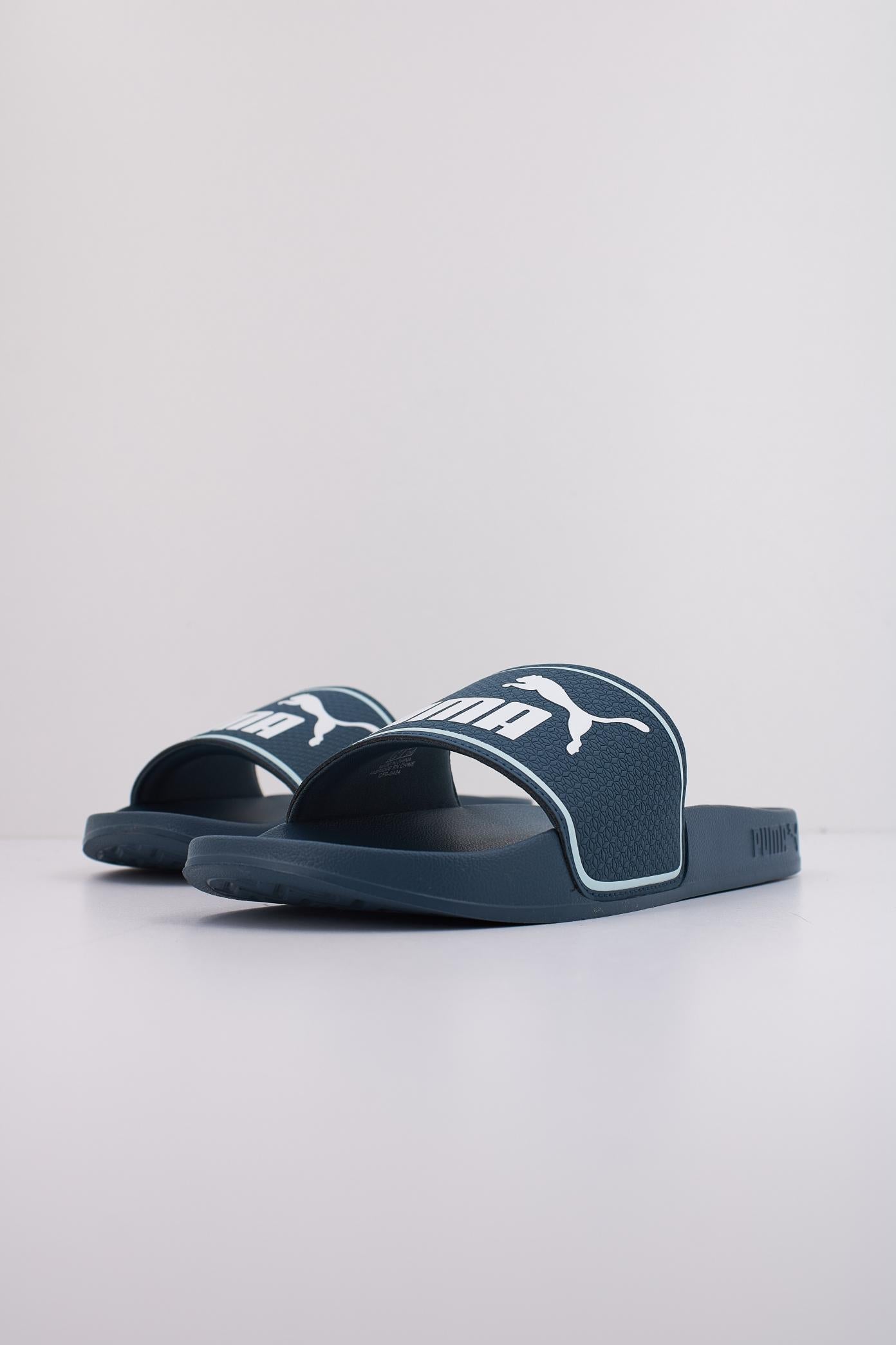 PUMA LEADCAT . en color GRYWHT  (2)