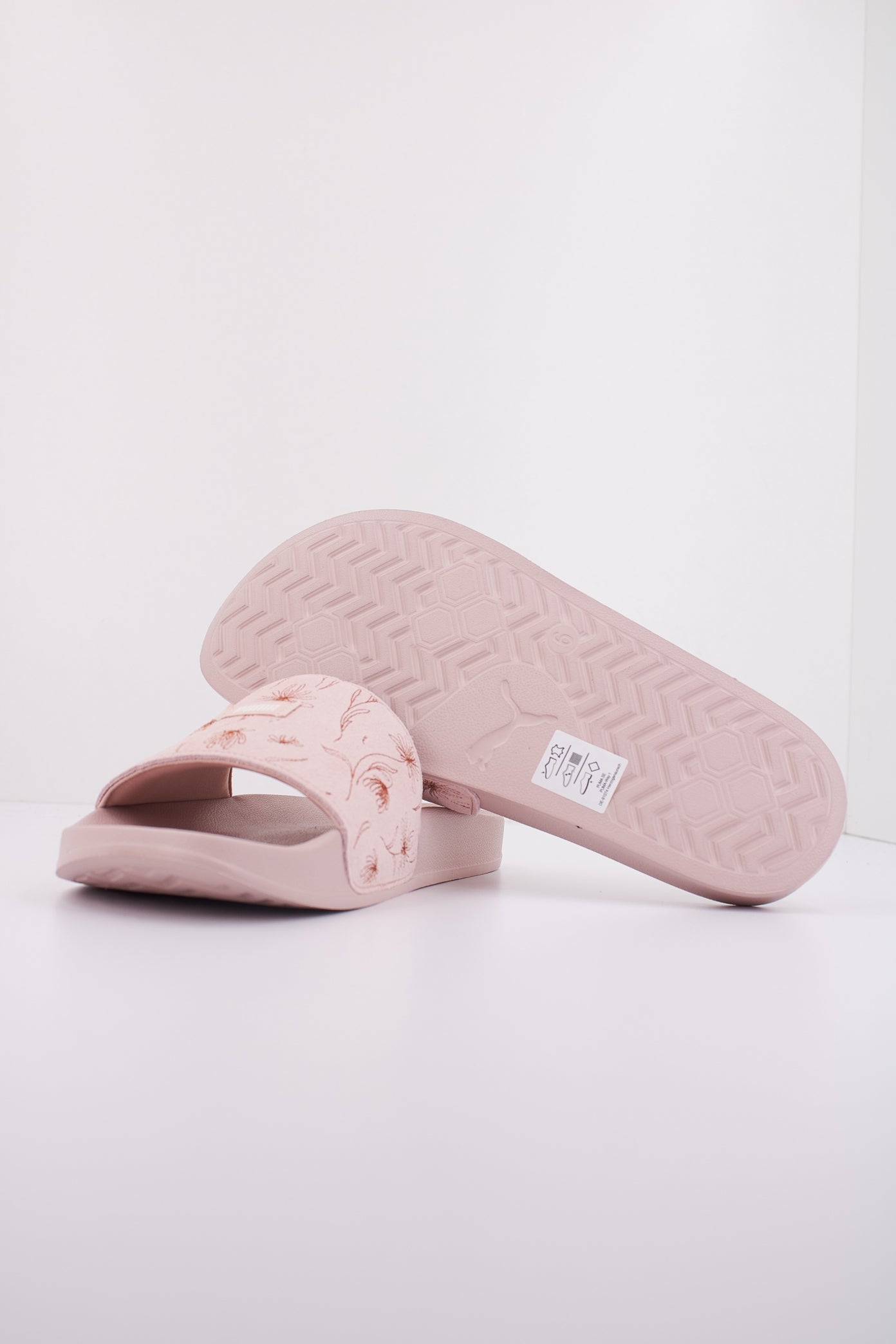 PUMA  LEADCAT . CRAFTED en color RSQZVR  (5)