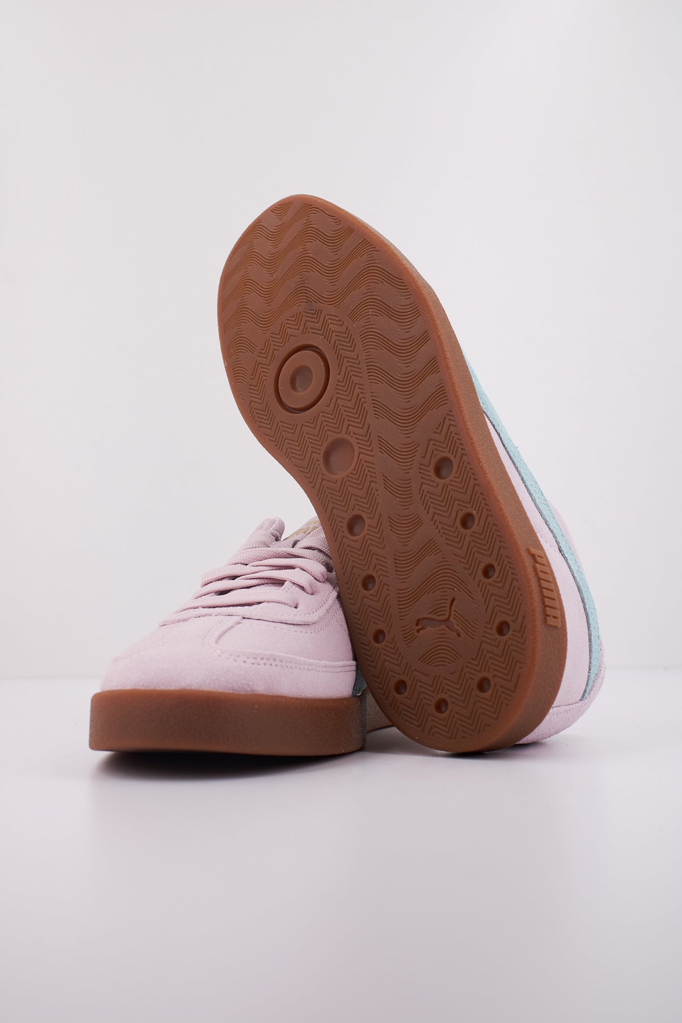 PUMA CLUB II ERA SUEDE en color RSLKGM  (5)