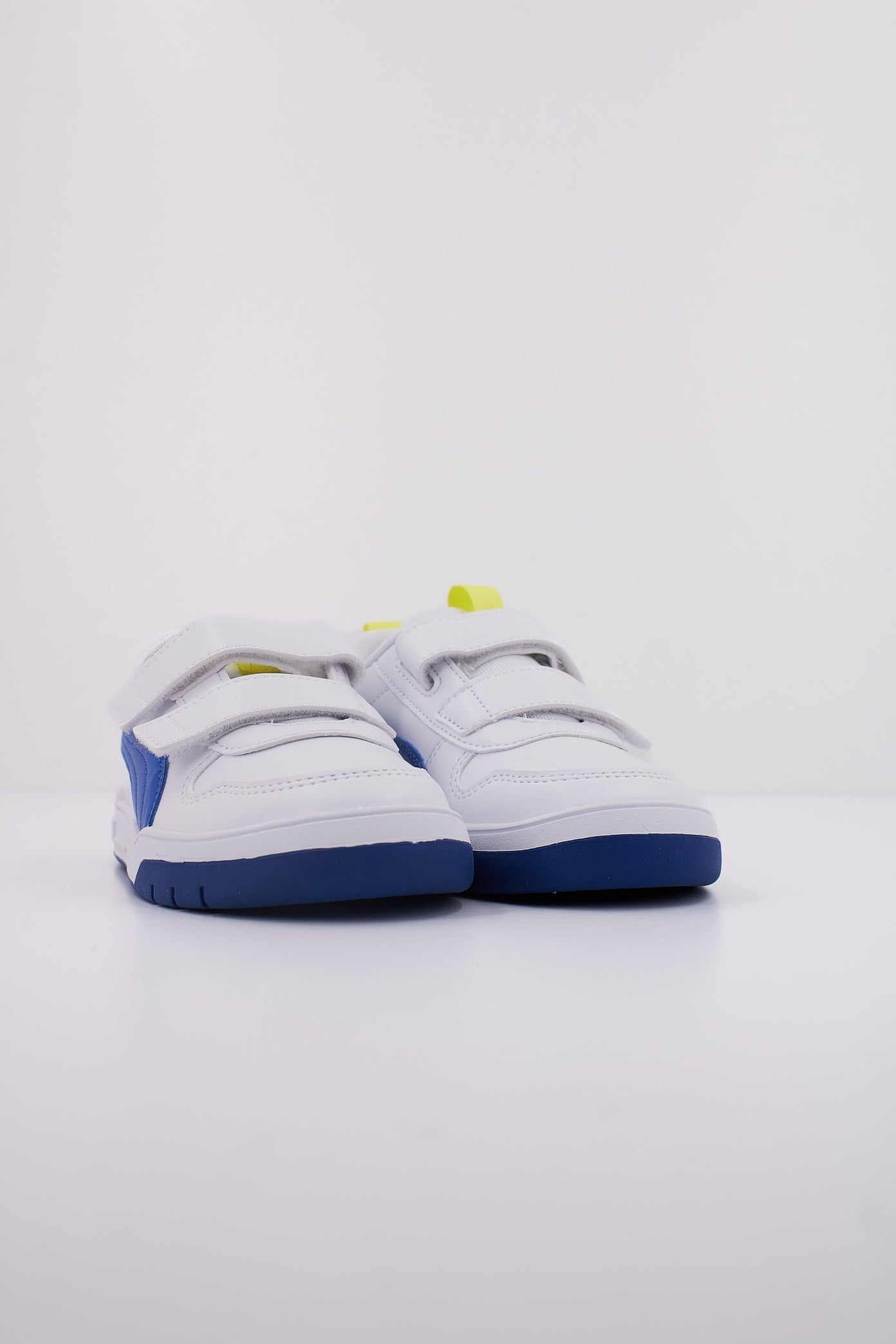 PUMA  MULTIFLEX SL V PS en color WHITE  (2)
