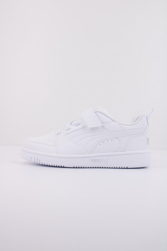 PUMA REBOUND V LO AC+ PS en color WHITE  (1)