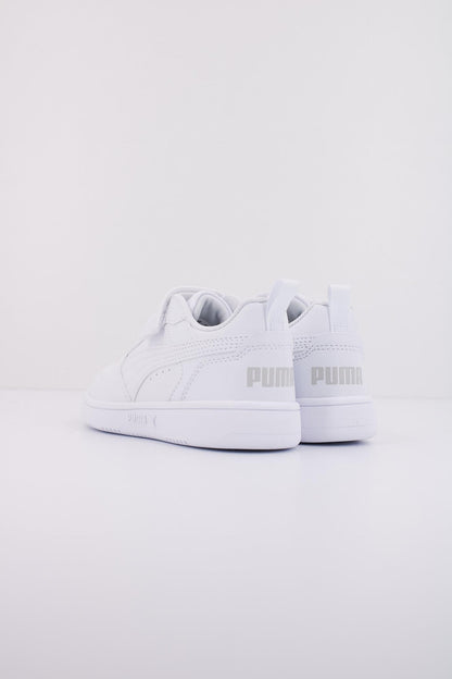 PUMA REBOUND V LO AC+ PS en color WHITE  (4)