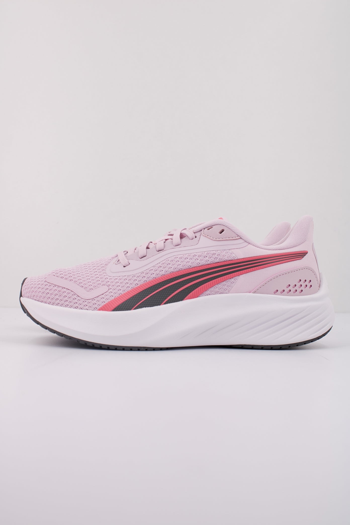 PUMA POUNCE LITE JR en color PINK  (1)