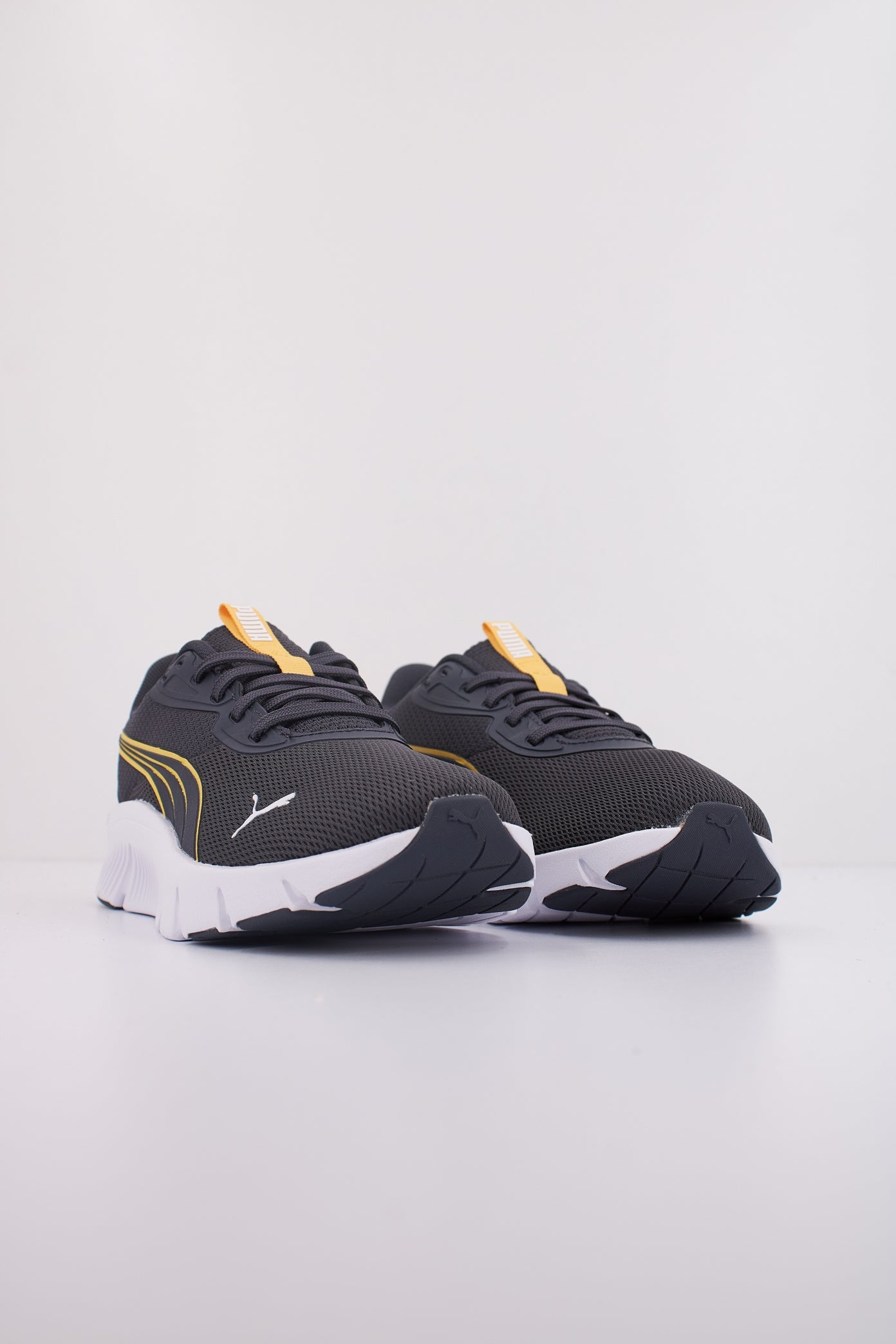 PUMA FLEXFOCUS LITE MODER en color GRAY  (2)