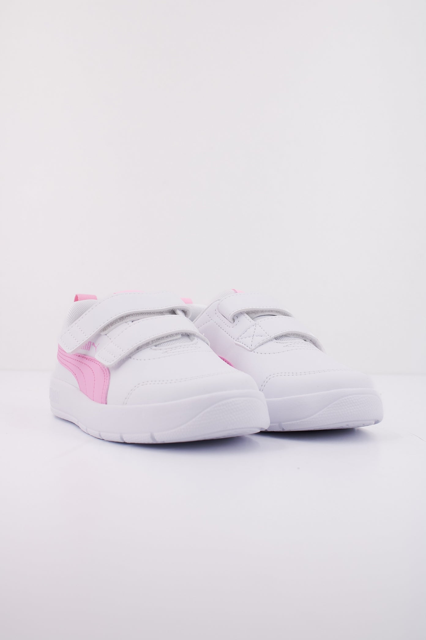 PUMA  COURTFLEX V V PS en color WHITE  (2)