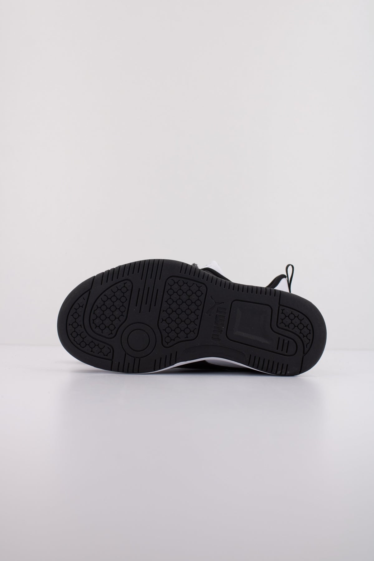 PUMA PUMA REBOUND V LO A en color WHITE  (5)