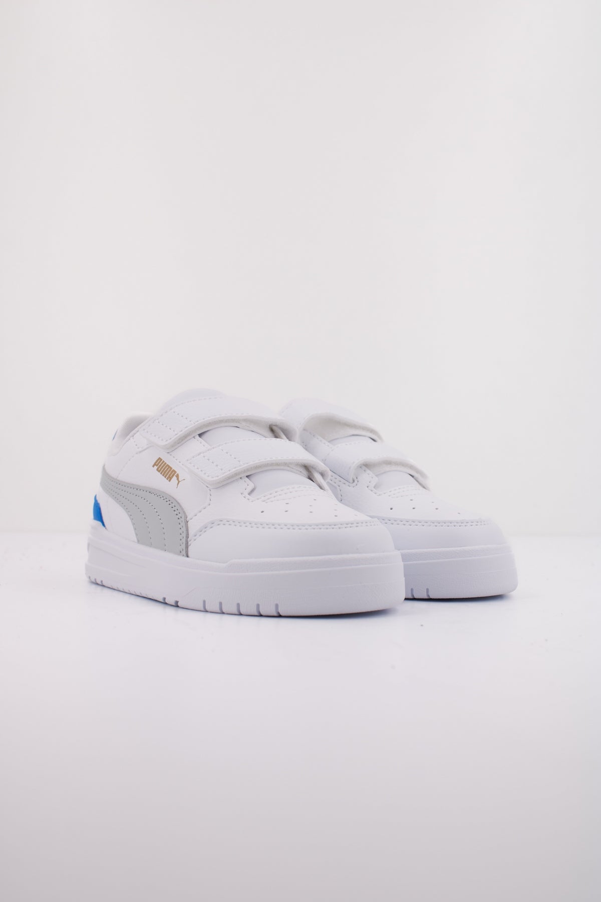 PUMA SHUFFLE DOWNTOWN LO  en color WHITE  (2)