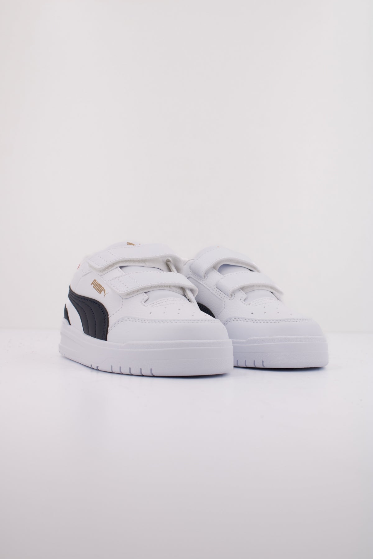 PUMA SHUFFLE DOWNTOWN LO  en color WHITE  (2)
