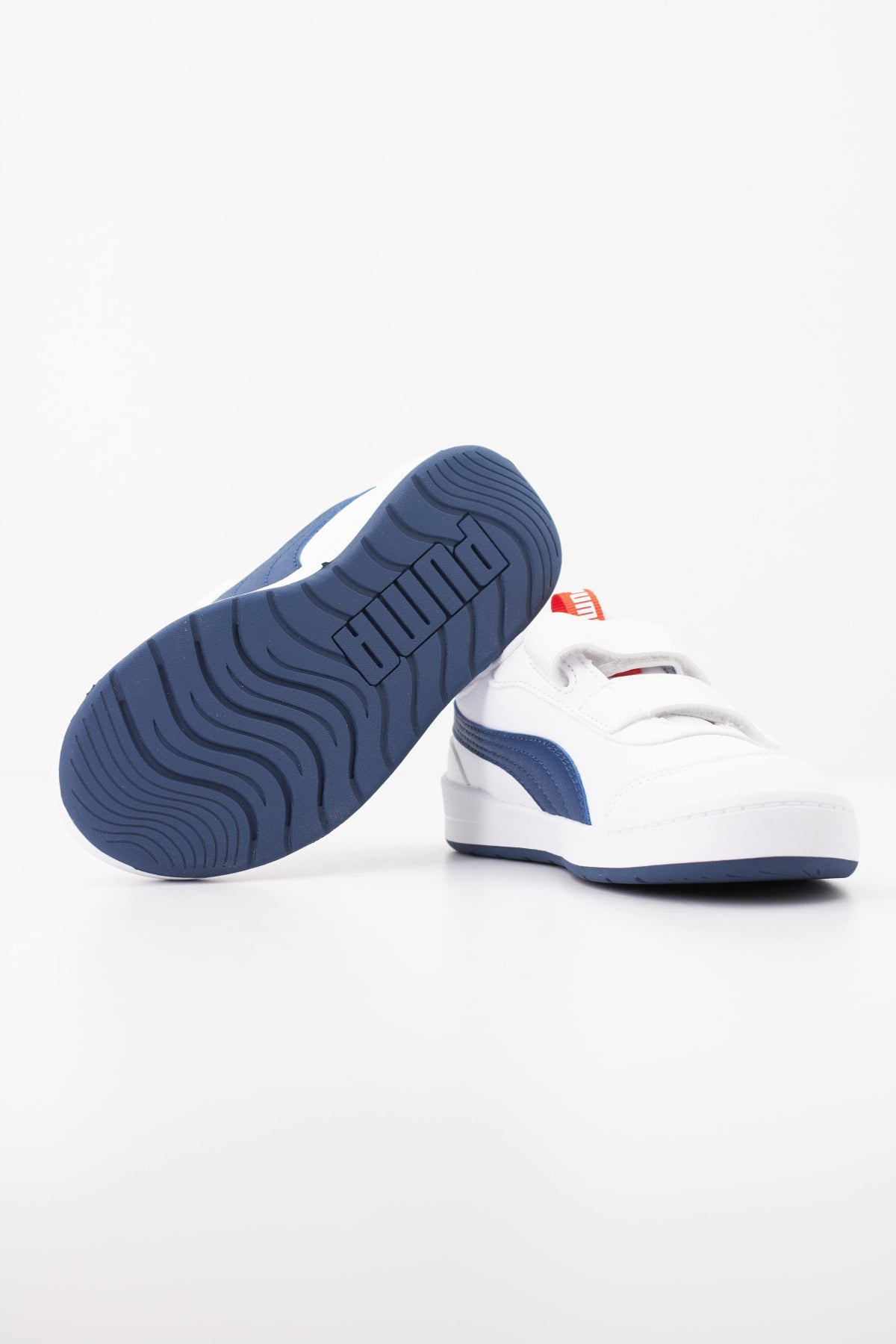 PUMA   en color WHTBLUE  (5)