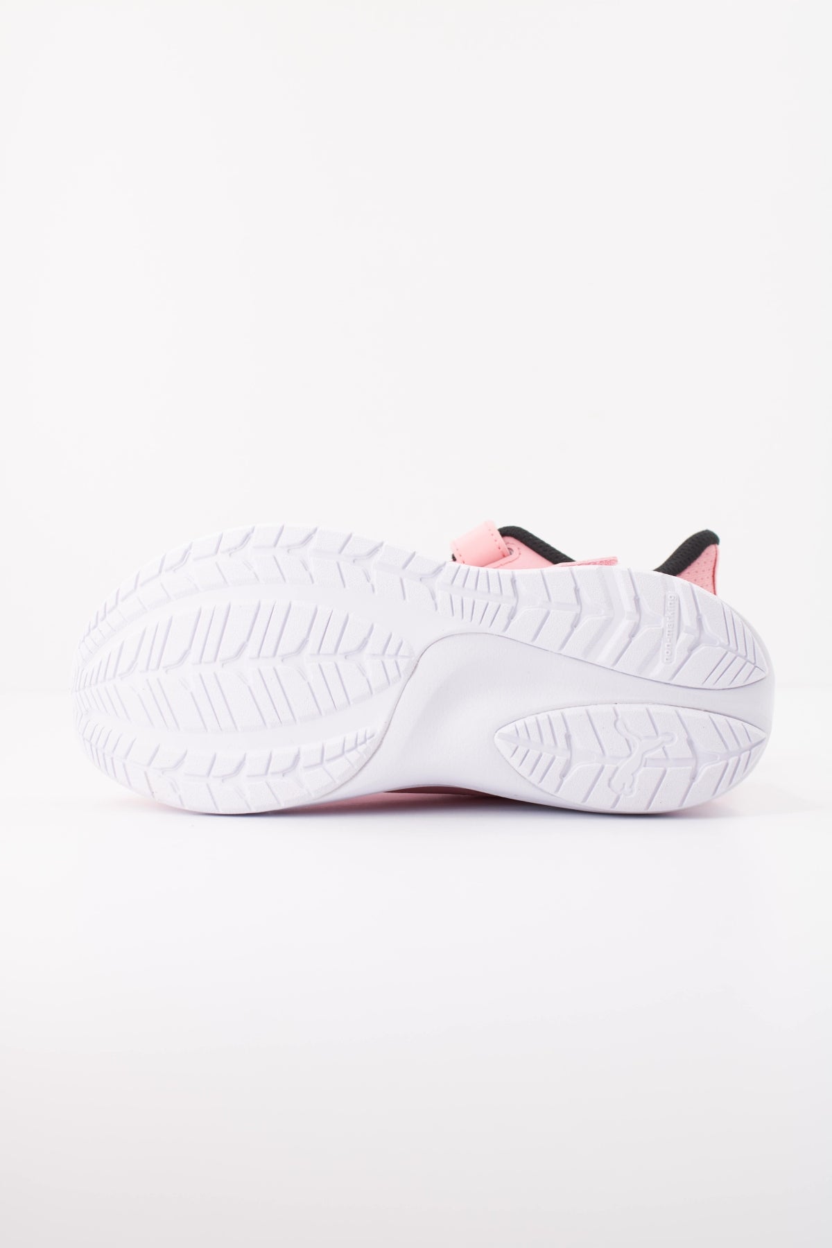 PUMA SKYROCKET  AC+ PS en color PINK  (5)