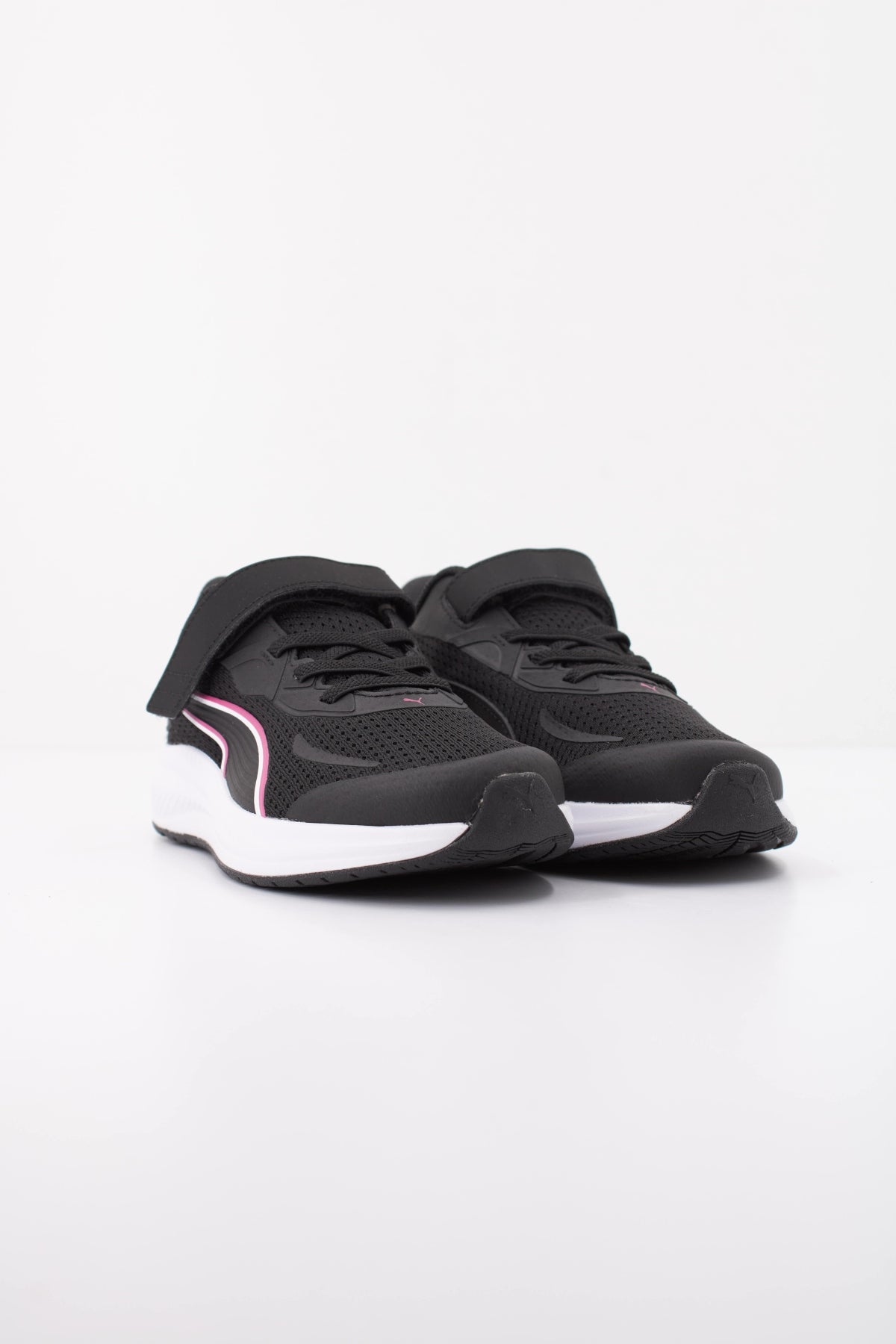PUMA   en color BLACK  (2)
