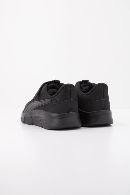 PUMA  en color BLACK  (4)