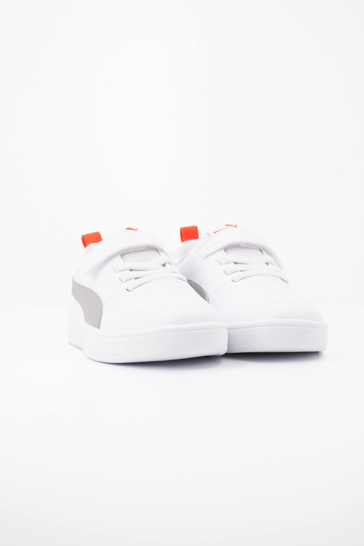 PUMA PUMA RICKIE AC+ PS en color WHITE  (2)