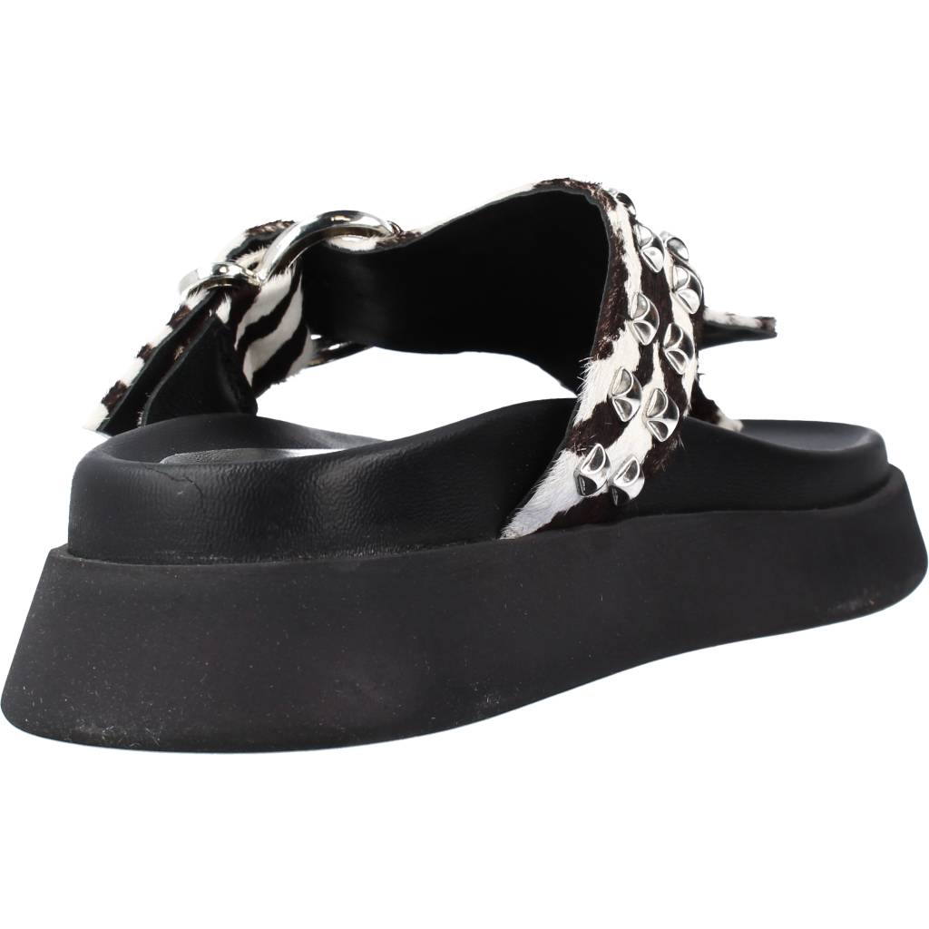 CAFENOIR CFF en color W  (3)