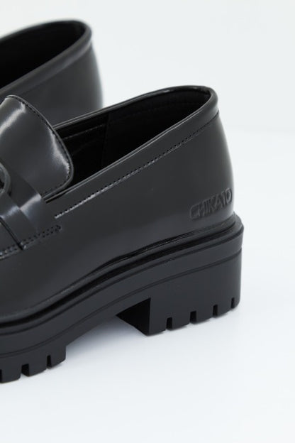 CHIKA VAGABUND en color NEGRO  (4)