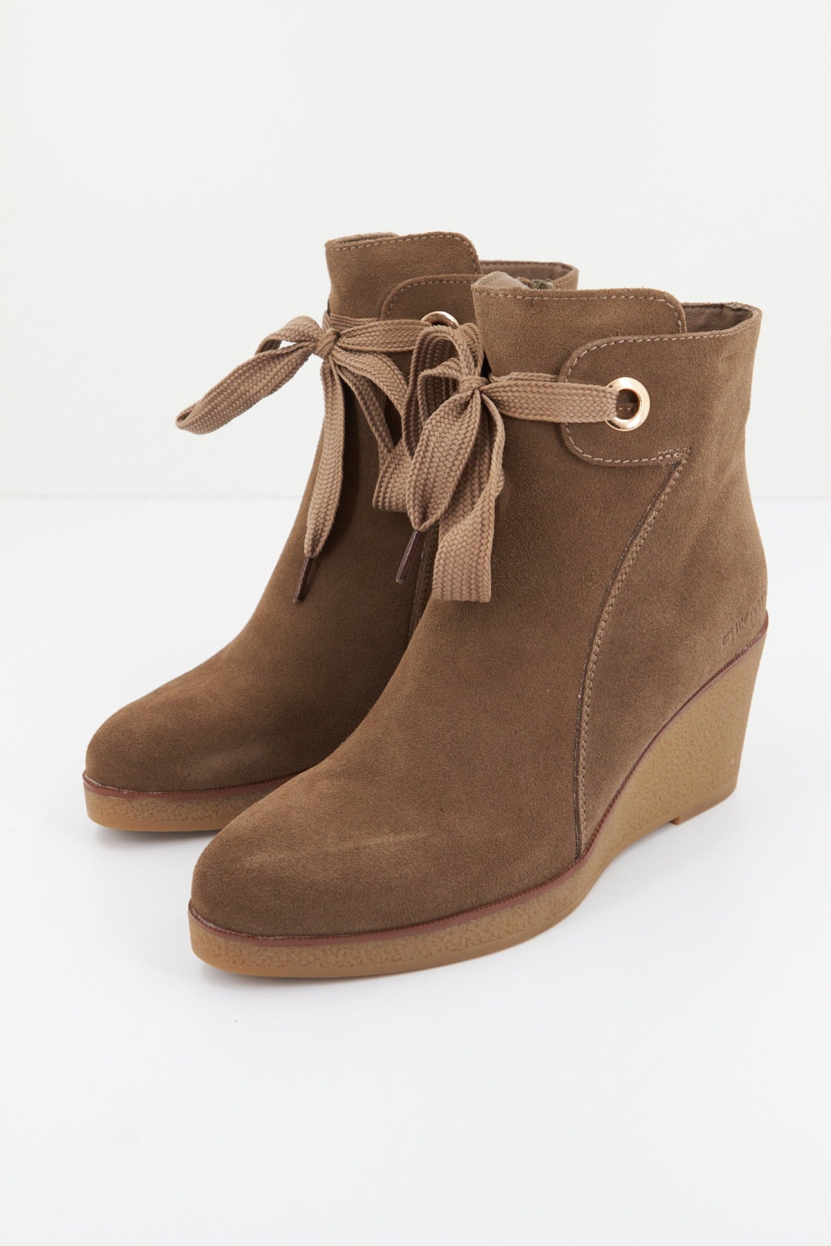 CHIKA CHALLENGER  en color TAUPE  (2)