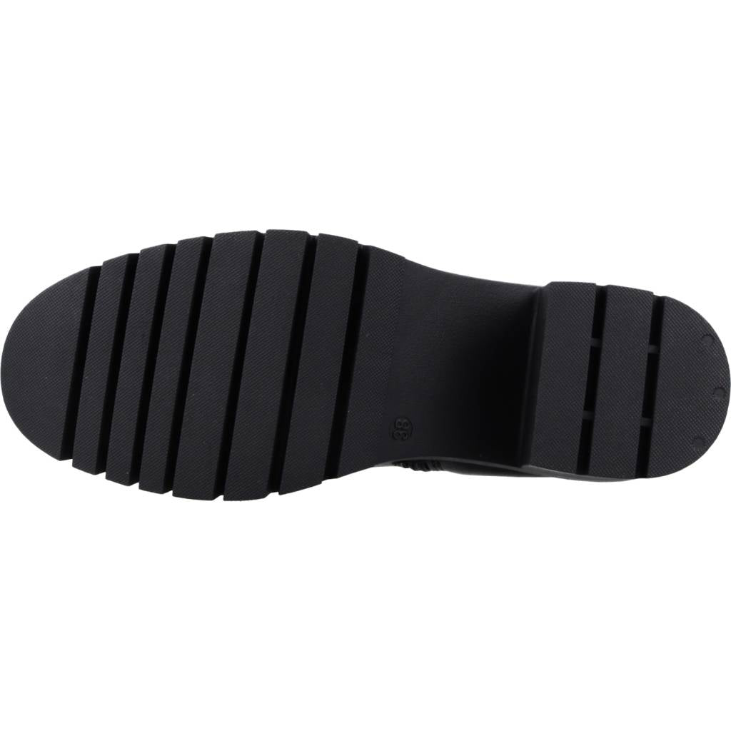 CHIKA CONDE   en color NEGRO  (6)