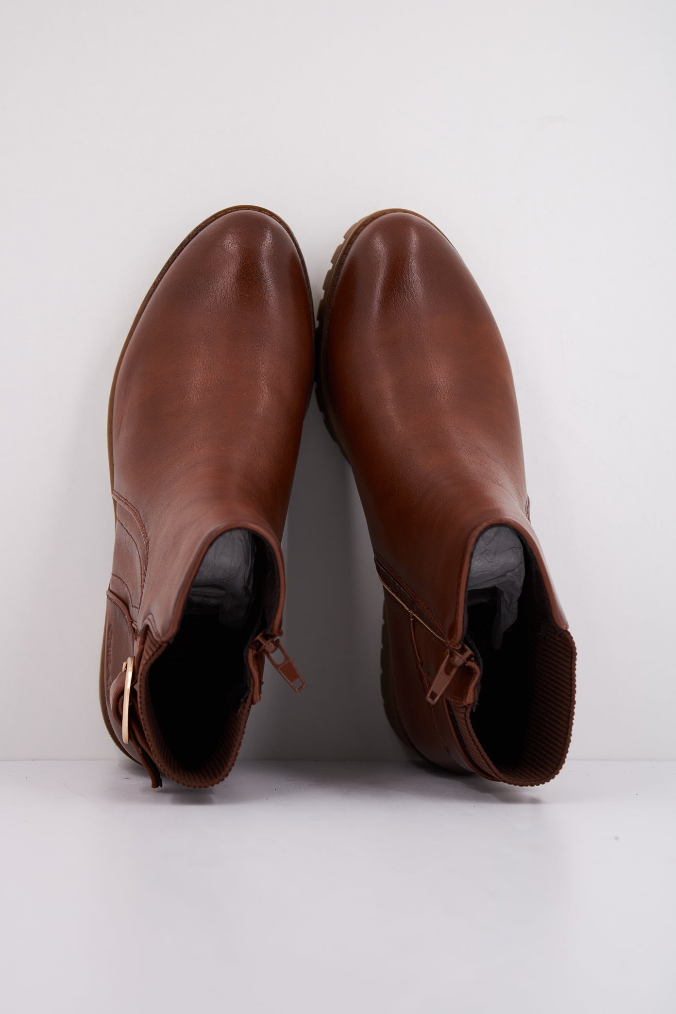 CHIKA CARNAVALES  en color CUERO  (3)