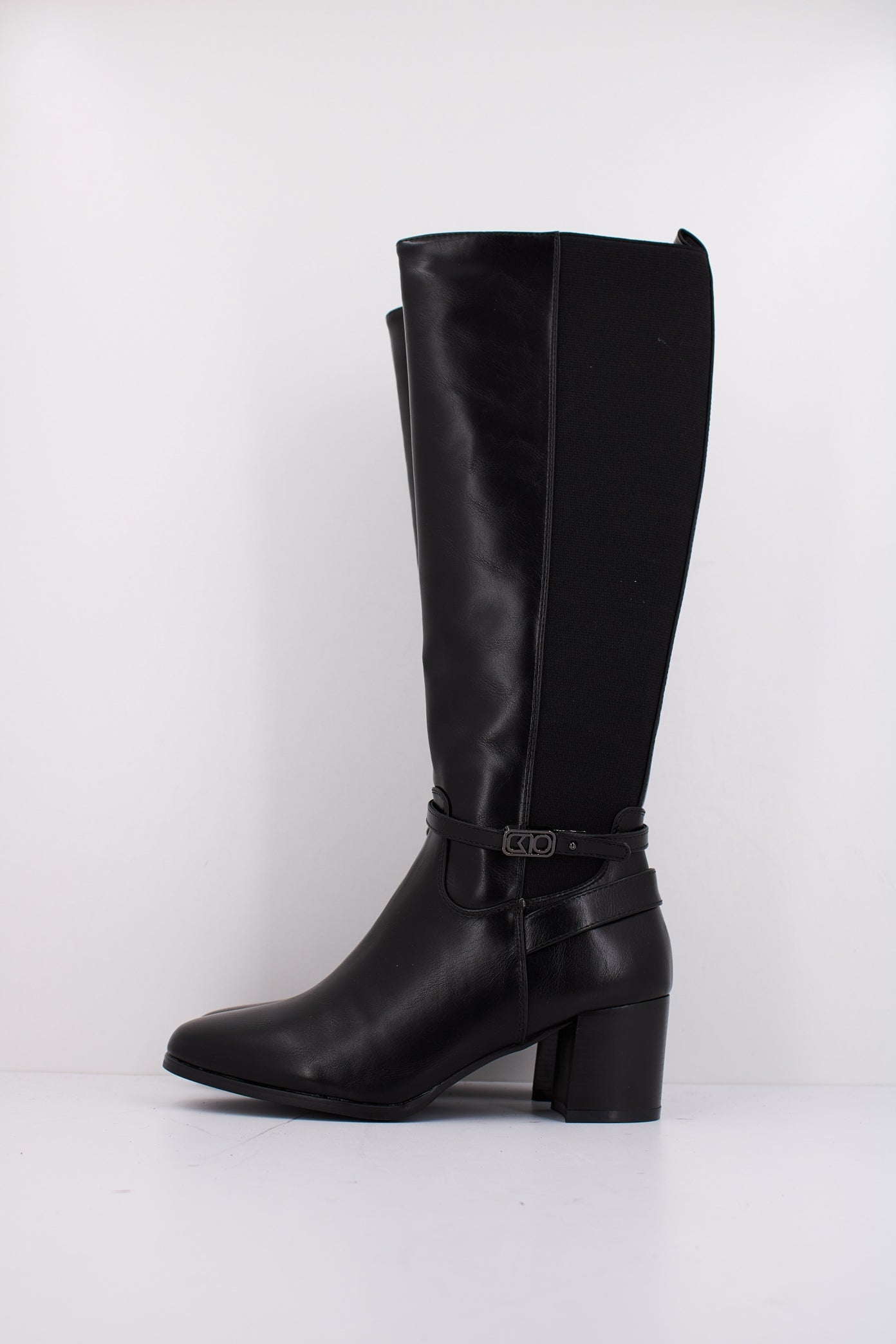 CHIKA CAYETANA  en color NEGRO  (1)