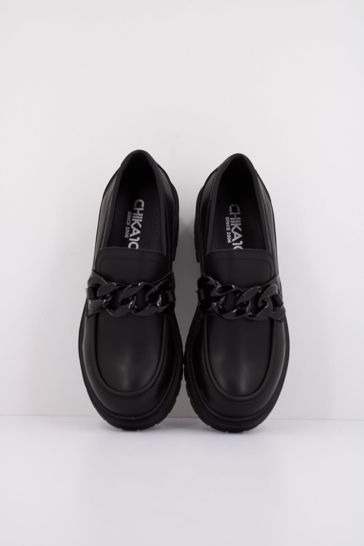 CHIKA DALLAS  FE en color NEGRO  (3)