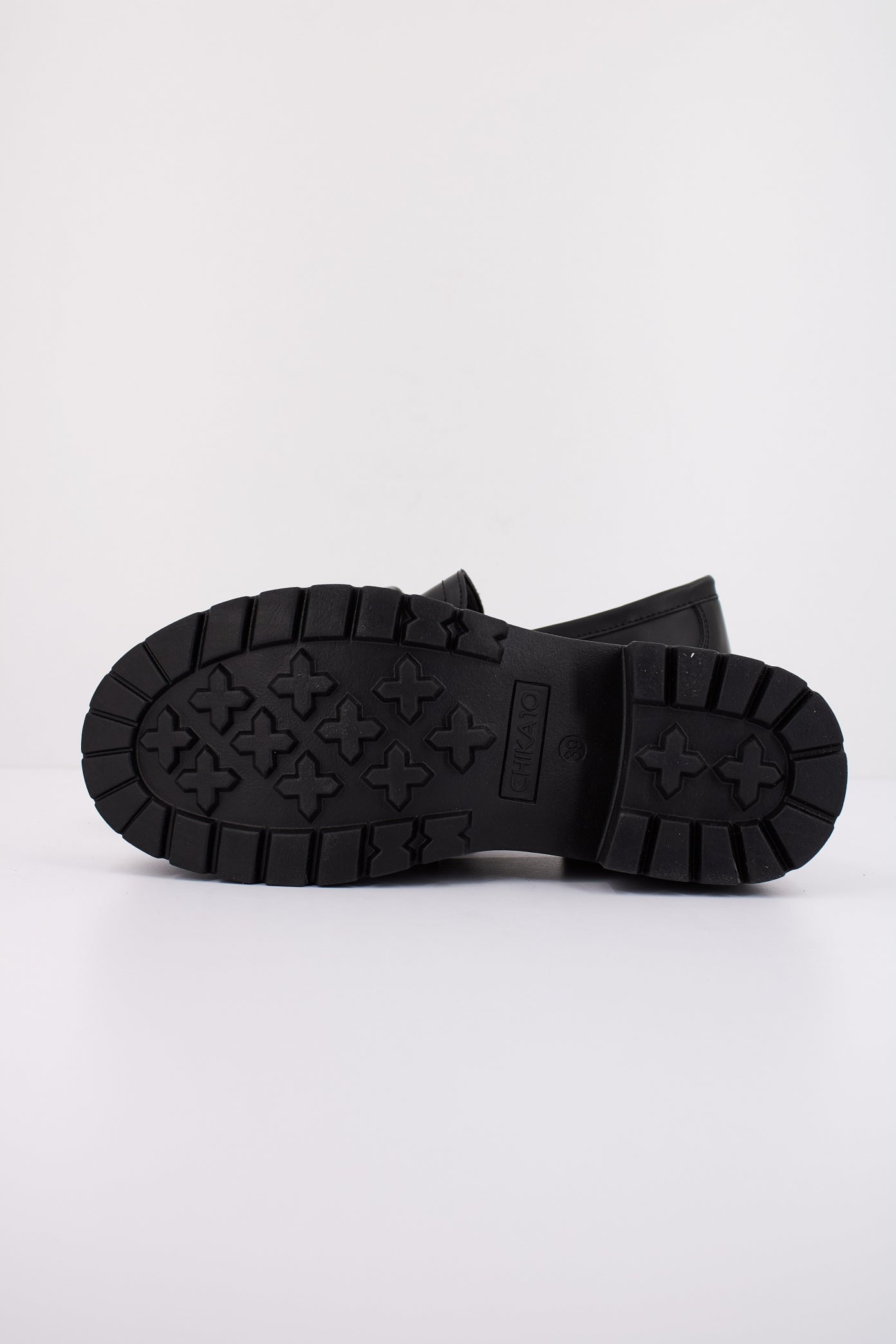 CHIKA DALLAS  FE en color NEGRO  (5)