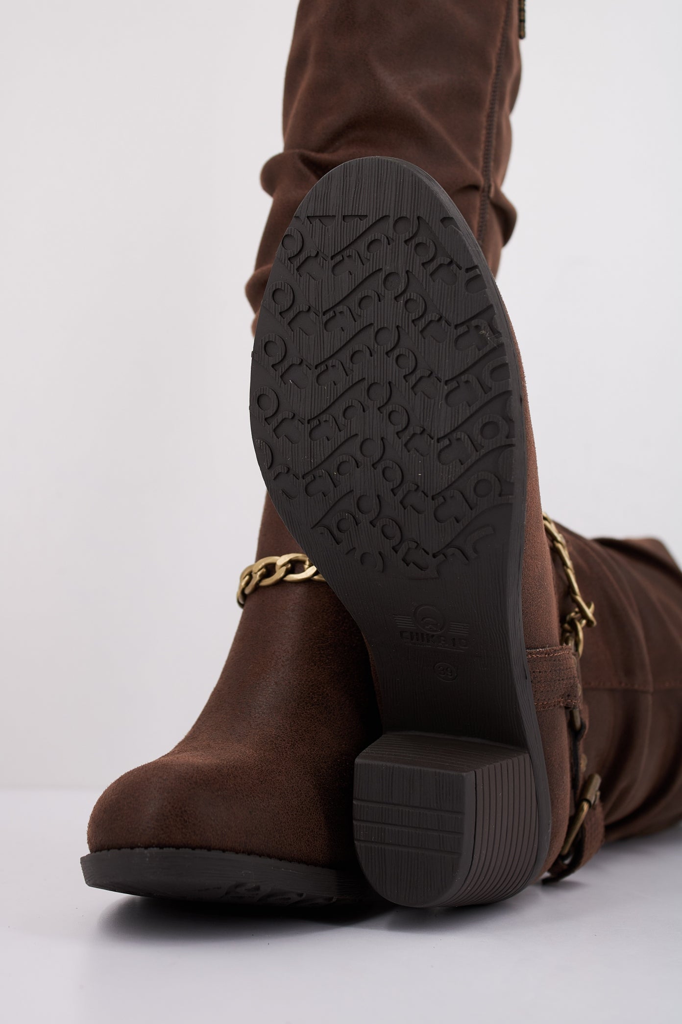 CHIKA KURAZO  en color MARRON  (5)