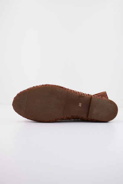 CARMELA c en color CAMEL  (4)