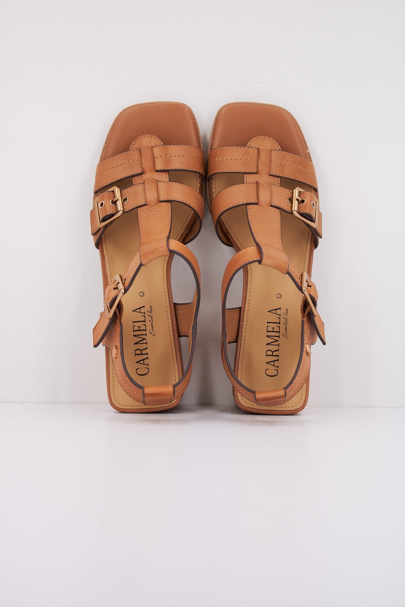 CARMELA c en color CAMEL  (3)