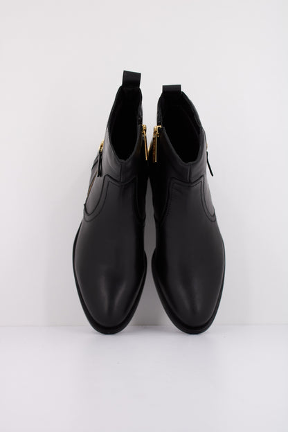 CARMELA C en color NEGRO  (3)