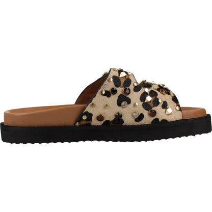 CARMELA C en color LPRD  (4)