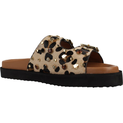 CARMELA C en color LPRD  (5)