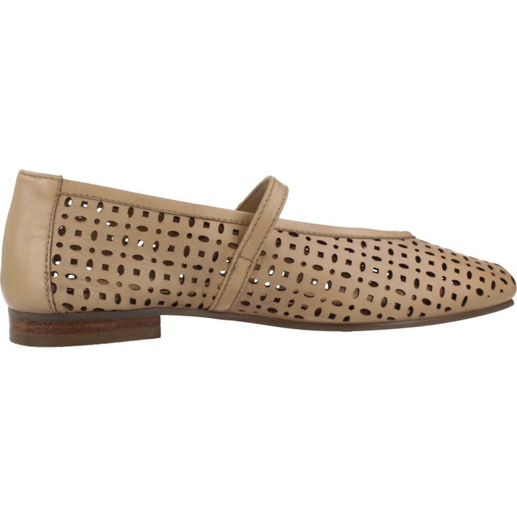 CARMELA C en color BEIGE  (4)