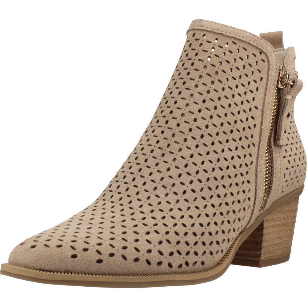 CARMELA BOTIN en color BEIGE  (1)