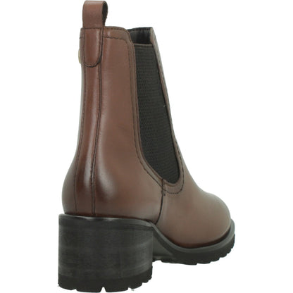 CARMELA C BOTIN SRA en color CAMEL  (3)
