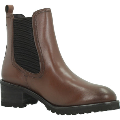 CARMELA C BOTIN SRA en color CAMEL  (5)