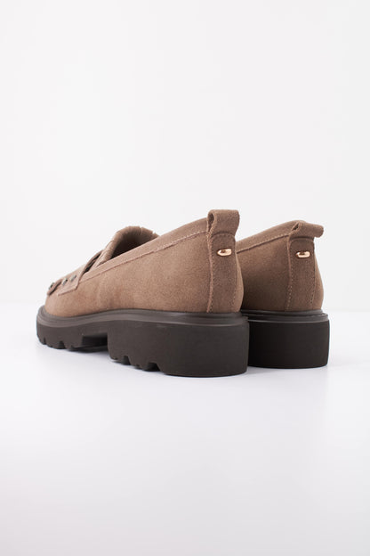 CARMELA C ZAPATO SRA en color TAUPE  (4)