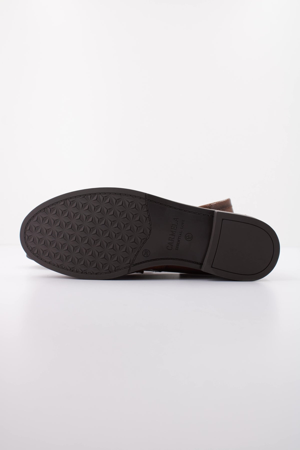 CARMELA C ZAPATO SRA en color TAUPE  (5)