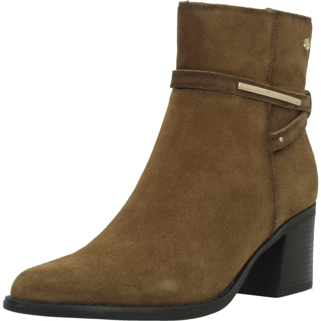 CARMELA C BOTIN SRA en color CAMEL  (1)