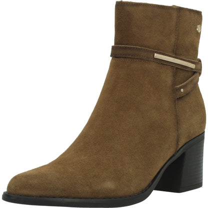 CARMELA C BOTIN SRA en color CAMEL  (1)
