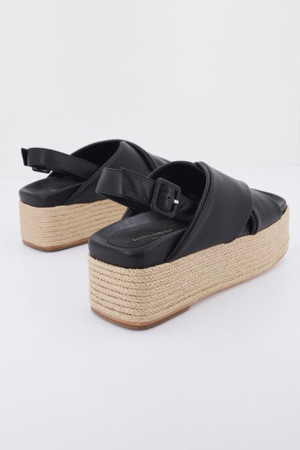 PALOMA BARCELO ZIA en color BLACK  (4)