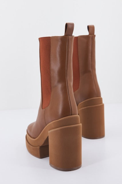 PALOMA BARCELO SELENE en color CUOIO  (3)